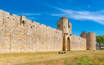 Les théâtres de la fête votive d’Aigues-Mortes : c’est quoi ?