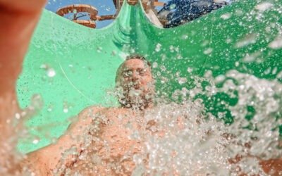 Comparatif des centres aquatiques autour de Nîmes : lequel choisir pour une sortie en famille ? 💦